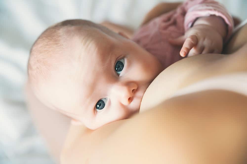 Baby-breastfeeding